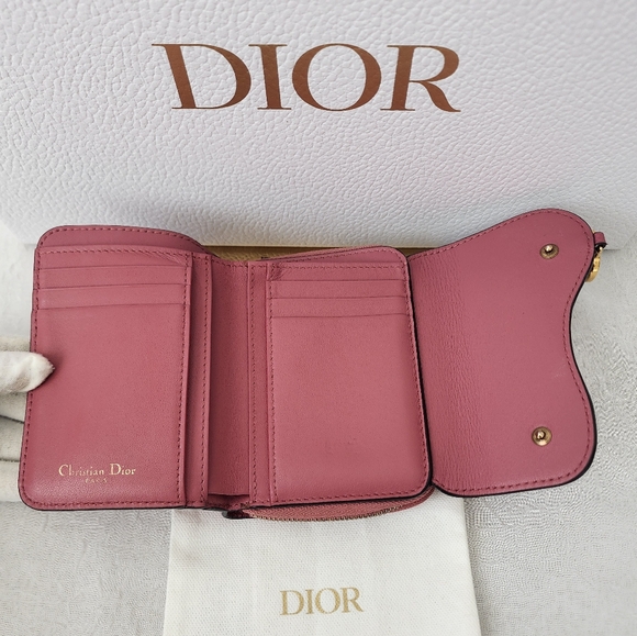Auth Dior Montiagne Saddle Pink Trifold Wallet - Picture 3 of 10
